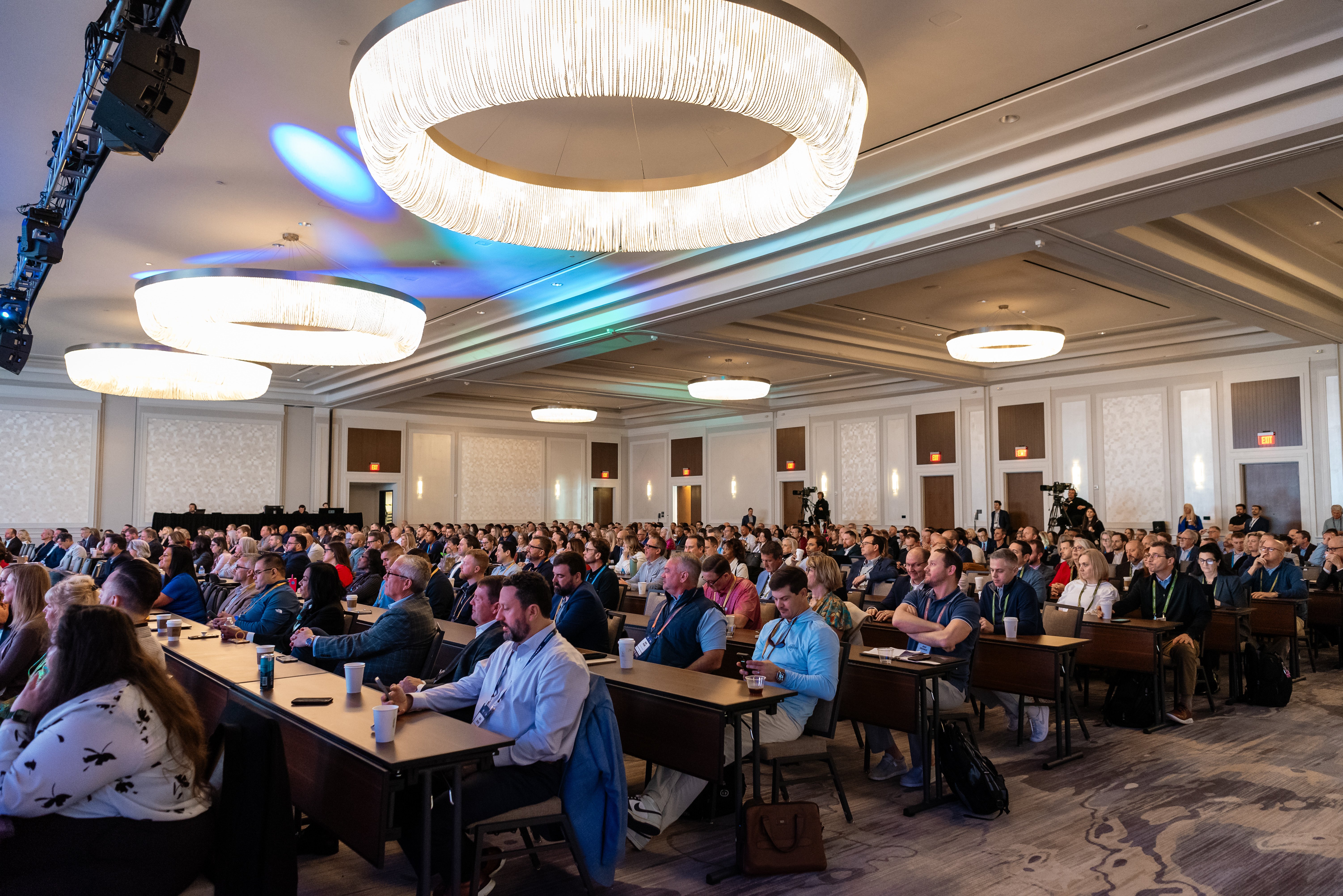 Kickoff-General-Session-Cara-DeHart-Lewis-Photography-Day-1-049